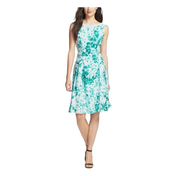 Adrianna Papell Green Dress Floral Fit & Flare Sleeveless beaded collar 10 - Picture 1 of 13